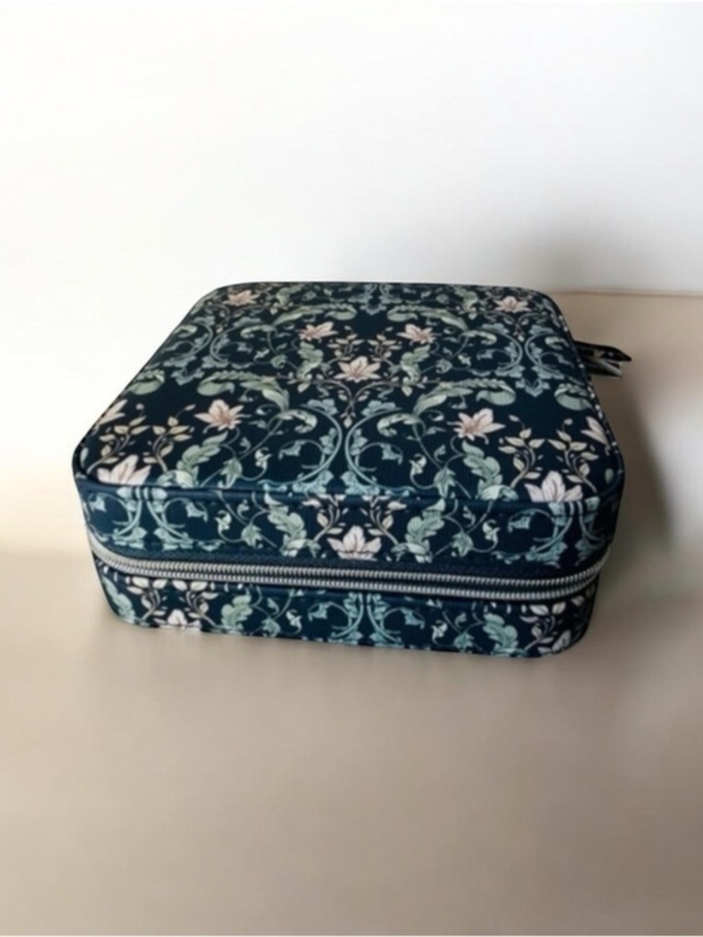 Floral Patterned Jewelry Case travel organizer jewelry box